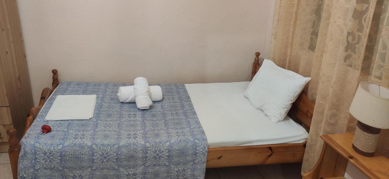 Βίλα Κατερίνα - Villa Katerina Kókkinon Nerón エクステリア 写真